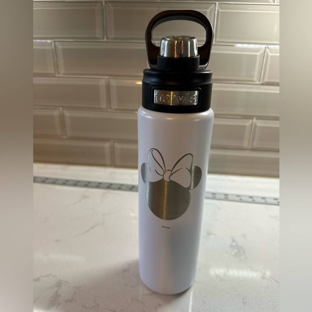 TERVIS Minnie‎ Mouse Silhouette Stainless 24 Oz Water Bottle White Disney